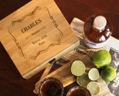 Coffret De Dégustation Whisky Personnalisé -Cadeaux 054aa06339cd3a64124948c87cfcf15abfabc1c480eb819dbcdc828e820d36156