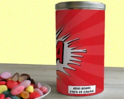 Boîte De Bonbons BD - Haribo -Cadeaux 06ea379e2c13ebf4ba643d3f90cc822ff5fbf5d93e6a0f7d343986c81fb621353