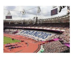 Affiche Stade -Cadeaux 08684a58a8b553e6ba893afdb85df9105a17f66b218a68a2806bbdee665a21008