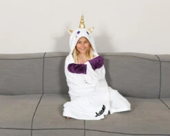 Plaid Licorne Personnalisé Pour Enfant 6 Plaid Licorne Personnalisé Pour Enfant -Cadeaux 258388f1a197f1fcb5e3929c258ecd4d963c8533163f89687488d84f41c235883