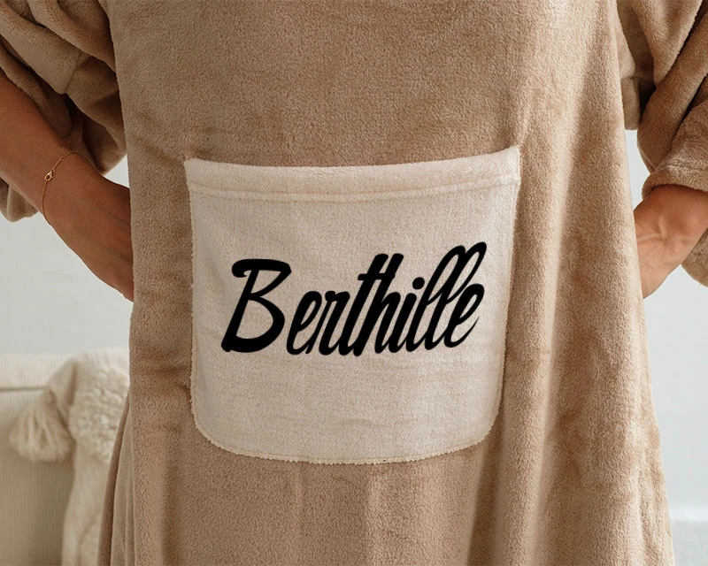 Couverture à Manches Personnalisée Prénom 3 Couverture à Manches Personnalisée Prénom – Image 3