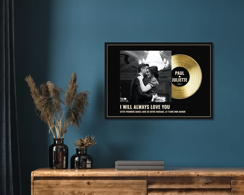 Disque D’or Personnalisé Avec Photo Dans Son Cadre En Bois 1 Disque D’or Personnalisé Avec Photo Dans Son Cadre En Bois