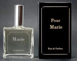 Le Parfum Personnalisé Pour Femme -Cadeaux 4304508fbca61139be102b47d96fa05dbd244886e6a29a318faae5c770d930787