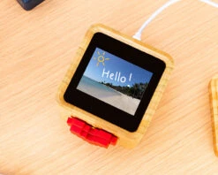 Lovebox - Boite à Messages D'amour Connectée Et Personnalisée 13 Lovebox - Boite à Messages D'amour Connectée Et Personnalisée -Cadeaux 598d05d85b82a4c85cdf169b1d9913abe7750e8fd6f73d6a5bd7ac7c5fe936004