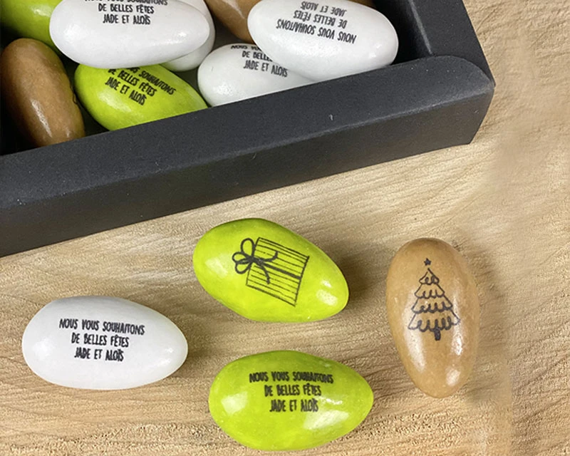 Coffret De Dragées Cœur Caramel Personnalisable - Noël 1 Coffret De Dragées Cœur Caramel Personnalisable - Noël