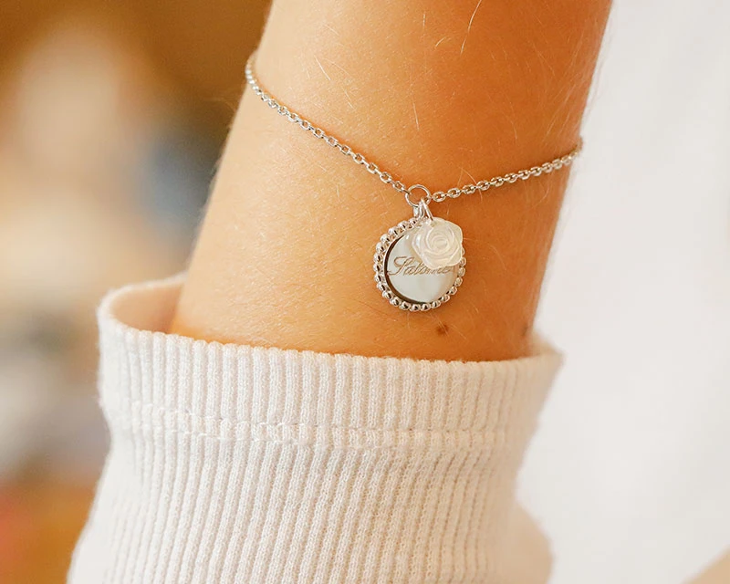 Bracelet Personnalisable En Argent Véritable - Rose Nacrée 3 Bracelet Personnalisable En Argent Véritable - Rose Nacrée – Image 3