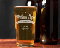 Verre à Bière Personnalisé - Meilleur Papa -Cadeaux 6a08a0966991746c54d31d082553d4ea2f97ecc748a8bd542f83fb4040f31195