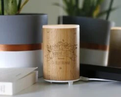 Diffuseur D'huile Essentielle Gravé - Maman Fleurie