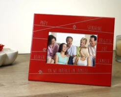 Cadre Métal Rouge Gravé Famille Message -Cadeaux 81f93443f0efcee1d2beecfc5c10f3e70041a246d9f321708b2b3971a68321630