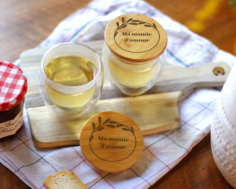 Tasse à Thé En Verre Avec Couvercle Personnalisé - Prénom 1 Tasse à Thé En Verre Avec Couvercle Personnalisé - Prénom