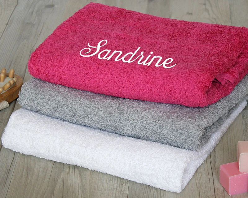 Serviettes De Bain Brodées 2 Serviettes De Bain Brodées – Image 2