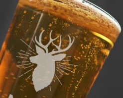 Verre à Bière Personnalisé - Cerf -Cadeaux 9dcd8b4311004f8b91f16bc18309ccc751bdaab385470fd87abcd3cb55382762