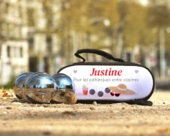 Sacoche De Pétanque Personnalisable Avec Option Triplette De Boules De Pétanque - Entre Copines 8 Sacoche De Pétanque Personnalisable Avec Option Triplette De Boules De Pétanque - Entre Copines -Cadeaux 9eab99c6497db3189ab16d15e2e03f0eb79cb1b1bdf9232f43dac6d0b8a64828