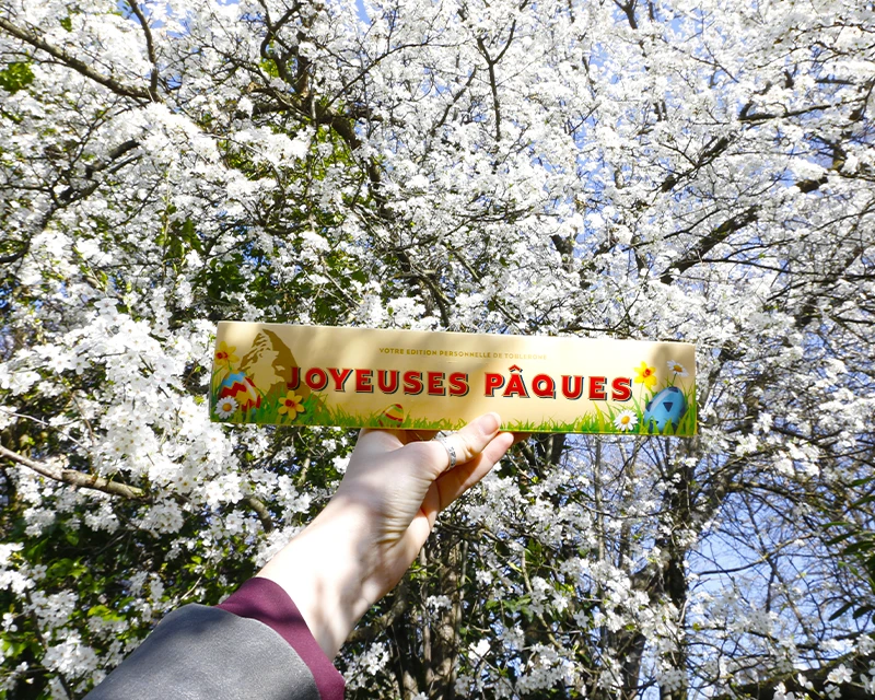Toblerone Géant - Joyeuses Pâques 1 Toblerone Géant - Joyeuses Pâques