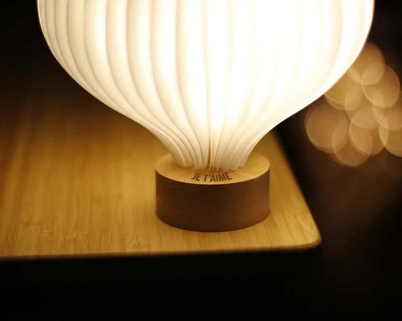 Lampe Pliante Forme Ballon - Message 2 Lampe Pliante Forme Ballon - Message – Image 2