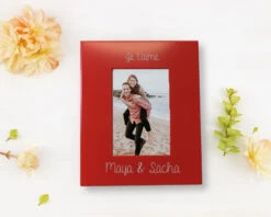 Cadre Métal Rouge Gravé Passion -Cadeaux b0548efaa92968b7314885e43b1238c75b4f593b72e0397fd0daf15a552421642