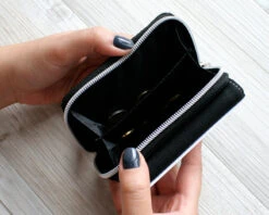 Porte-monnaie Petite Licorne -Cadeaux b1d6740a9f8954201eabe80e3260425e0cf4decdb318d72cf9c66ace2e5d22232