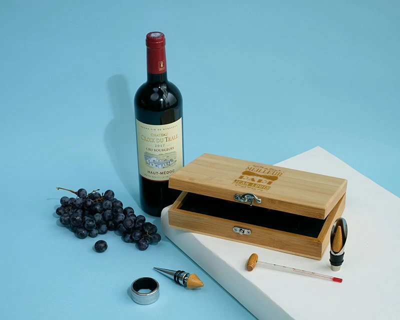 Coffret Sommelier Gravé Et Ses Accessoires - Meilleur Grand-Père 5 Coffret Sommelier Gravé Et Ses Accessoires - Meilleur Grand-Père – Image 5