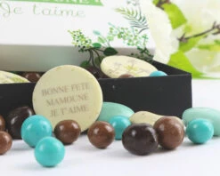 Boîte De Chocolats Personnalisable - Collection Fleurie -Cadeaux bd76203117a9027c0f3580c06fce15b8574391edd79f76ba35e7ec13929130278