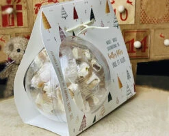 Ballotin De Nougat Au Caramel Beurre Salé Personnalisable - Noël 5 Ballotin De Nougat Au Caramel Beurre Salé Personnalisable - Noël -Cadeaux be49fcab749f9b16a31dff44ba3ce3e881013b86c7b1ce864ab15245737537224