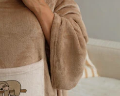 Couverture à Manches Personnalisable - Collection Paresseux