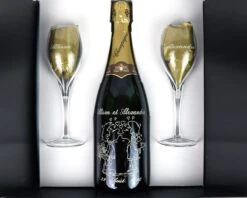 Le Champagne Gravé -Cadeaux c1dcd71006f5fc5403efde437619abcf5939564c58b9f65cddd515080bef31121