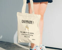 Tote Bag Personnalisable - Champagne Party - 100% Coton Naturel 5 Tote Bag Personnalisable - Champagne Party - 100% Coton Naturel -Cadeaux c57082f6b62812e717df8796f0ff9770470fab087f3ccdb351fc49cf8dd922472
