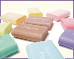 Les Savons Personnalisés -Cadeaux c5e454a27e64c0339caaa57f4129abd41dc3afa49ed8ac1e4edab4bd0a7a30795