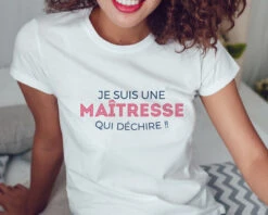 T-shirt Blanc Femme Personnalisable - Collection 'Je Déchire' -Cadeaux e65b39493391f2e3a712a3194b9abb63086fbdbdc90c53ac2921d037b53d1162