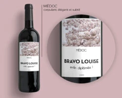 Bouteilles De Vins De Bordeaux - Fleurs