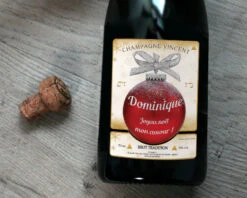 Champagne Noël Personnalisé 5 Champagne Noël Personnalisé -Cadeaux e6d78348241609e179bde3afbd9d370504fcc5921e5f03e866df61b00aa827298