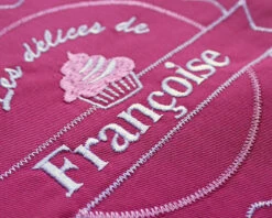 Tablier Brodé « Les Délices De... » 5 Tablier Brodé « Les Délices De... » -Cadeaux eaff62138c8af9568b6db19fbbd003b39fc677d90856d3293365e3e702b529928