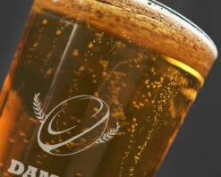 Verre à Bière Personnalisé - Rugby 5 Verre à Bière Personnalisé - Rugby -Cadeaux f11e78080ac5884a0cb3381d3c4fba0f88656315865df28f733744b4e9382750